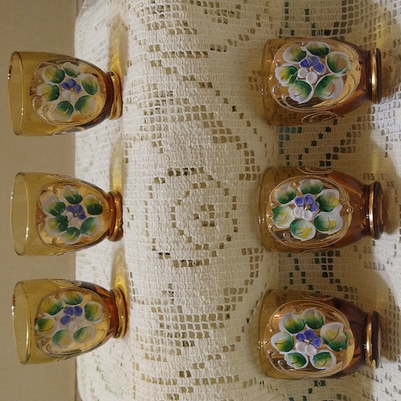 Vintage Murano Set of 5 Shot Glasses 24K Gold Trim - Picture 1 of 3